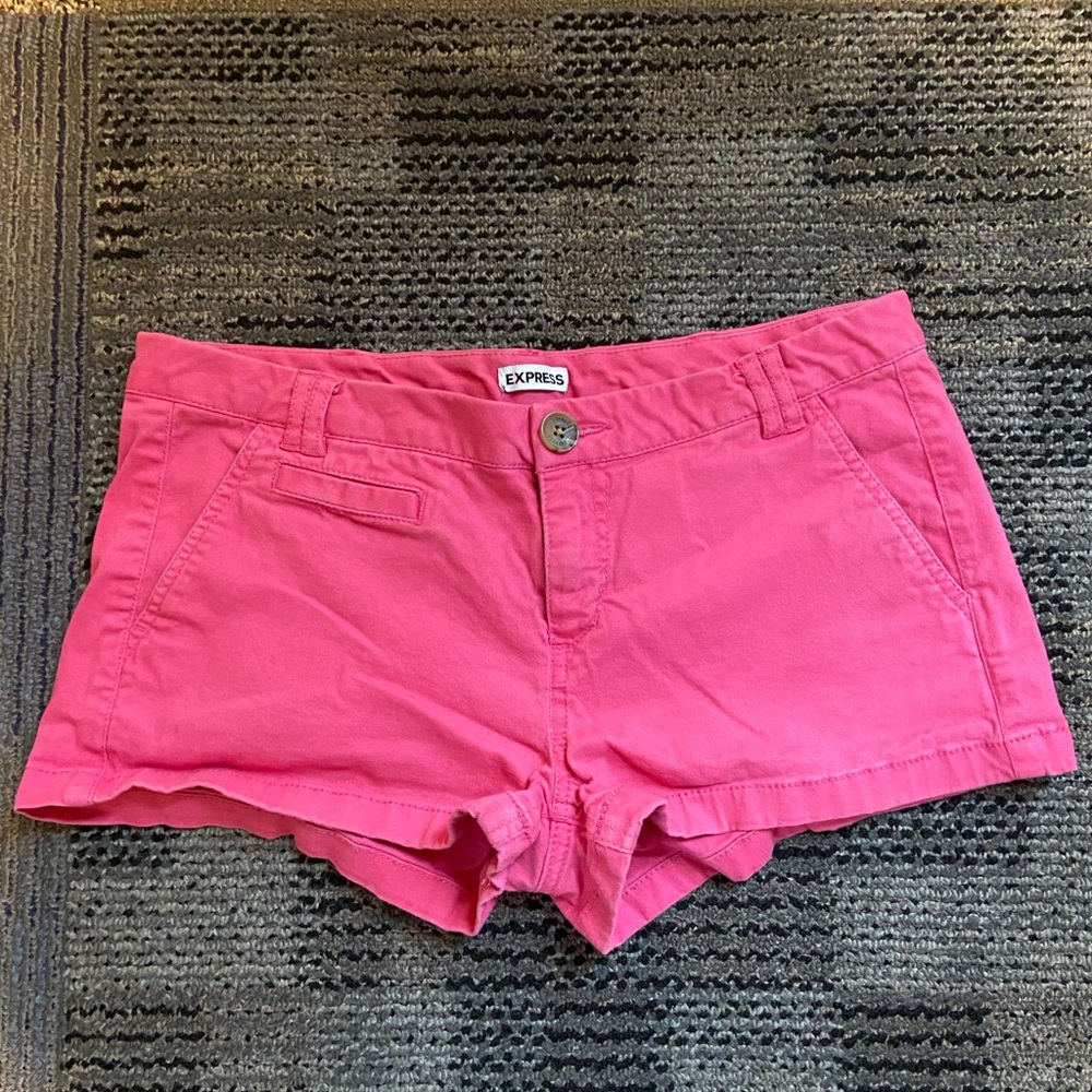 Express Pink Short